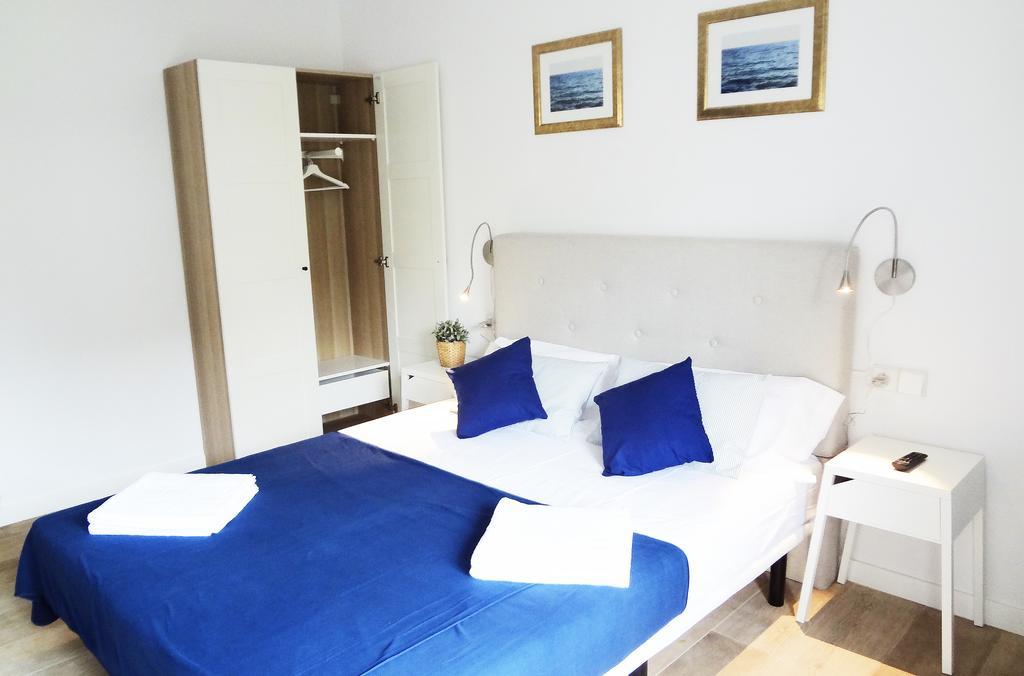 Hostal Porto Mar Салоу Экстерьер фото