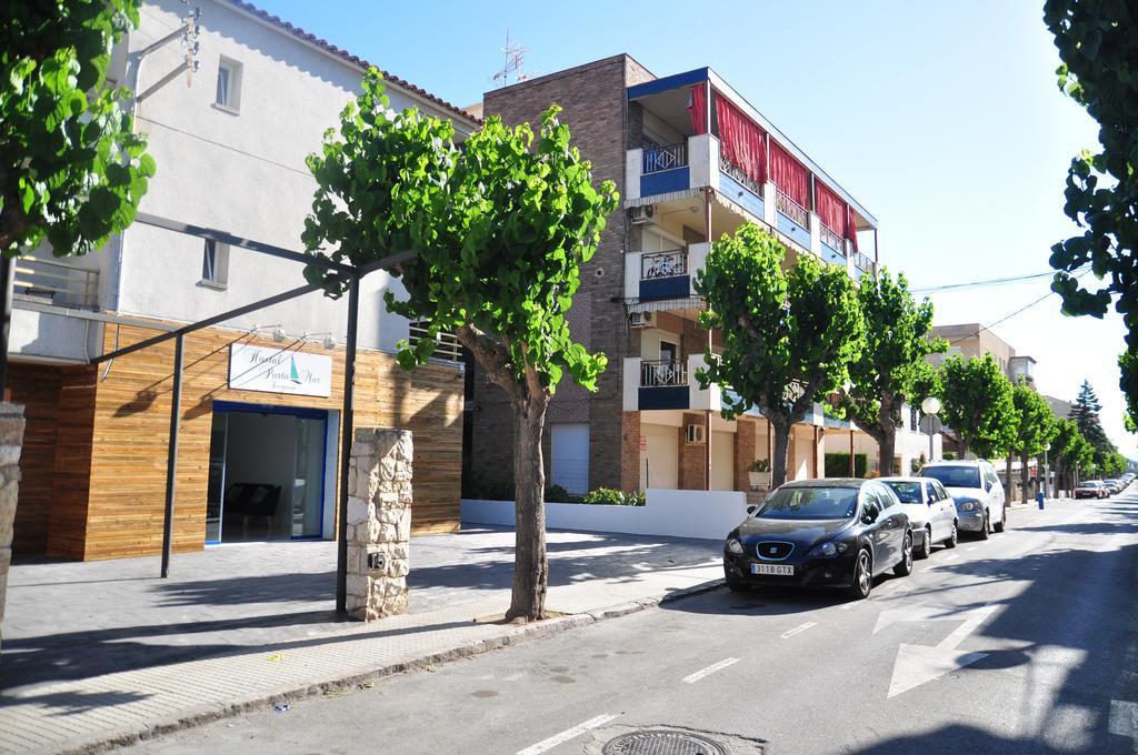 Hostal Porto Mar Салоу Экстерьер фото