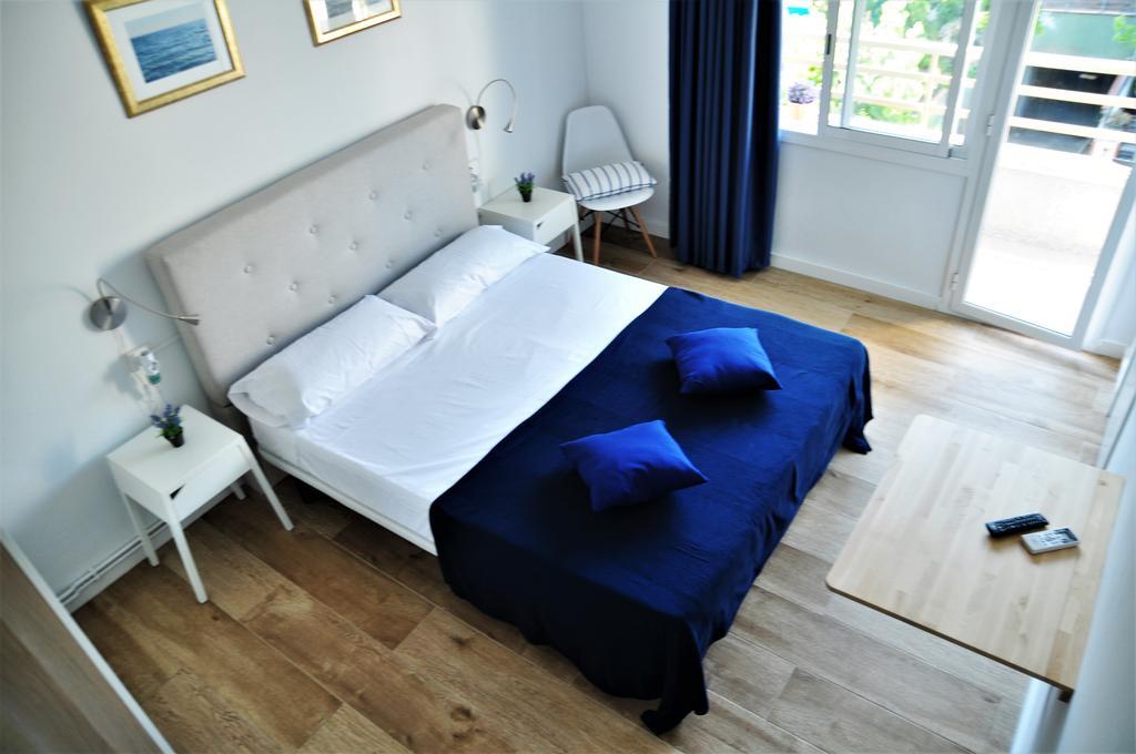 Hostal Porto Mar Салоу Экстерьер фото