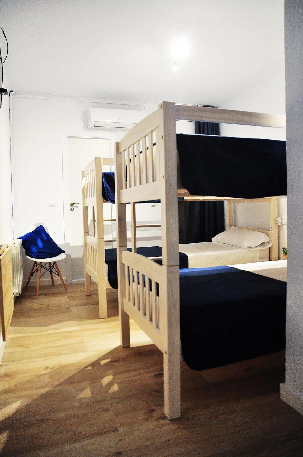 Hostal Porto Mar Салоу Экстерьер фото