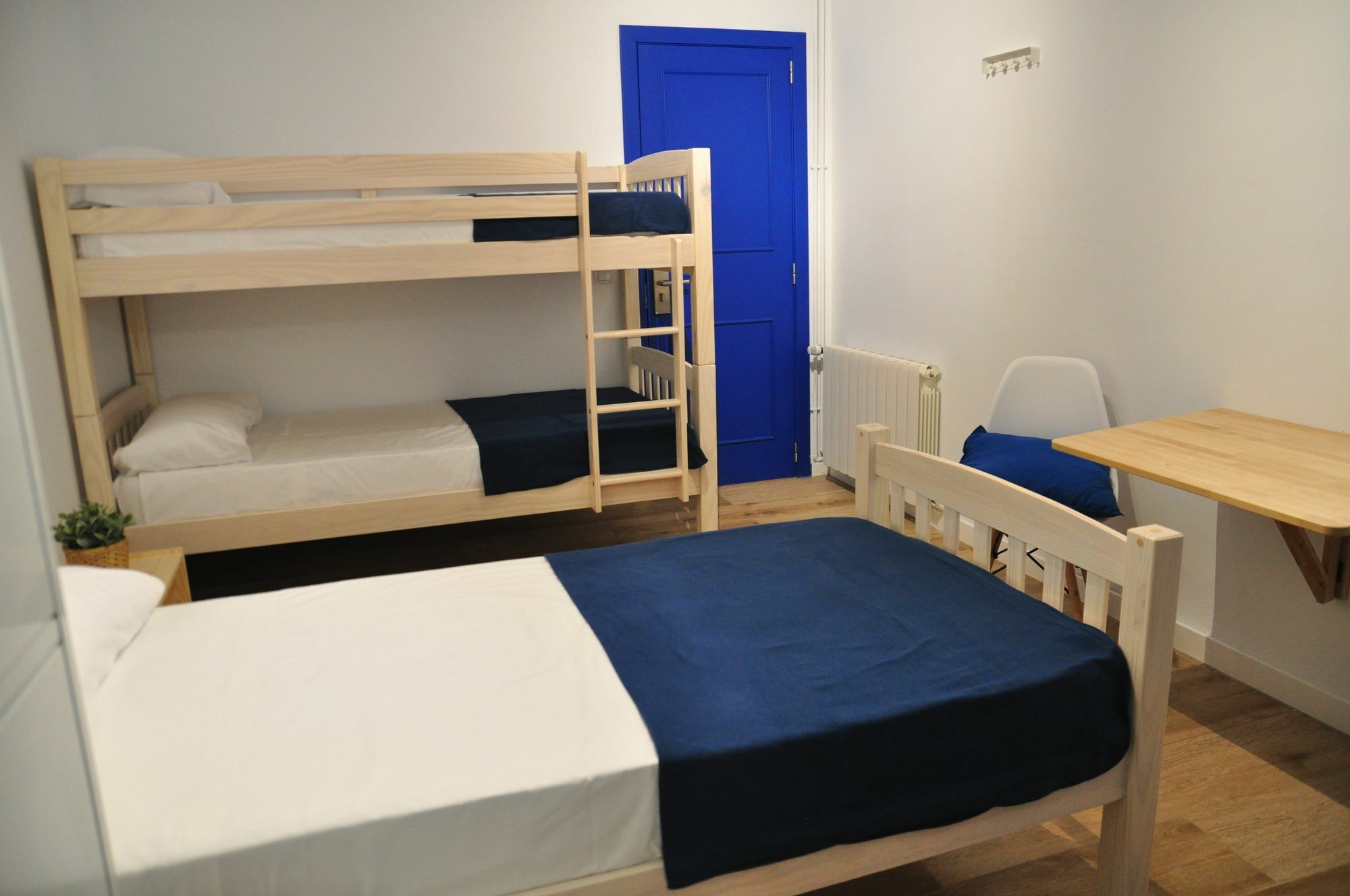 Hostal Porto Mar Салоу Экстерьер фото