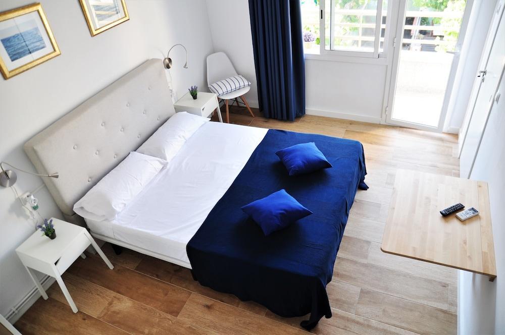 Hostal Porto Mar Салоу Экстерьер фото